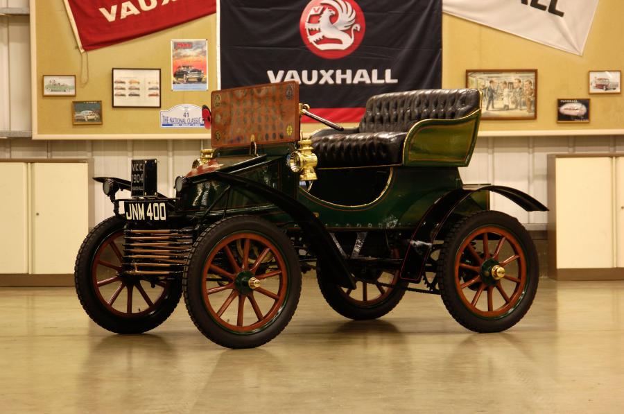  Vauxhall 6 HP 2-Seater 1904 года  (фото 2 из 5)